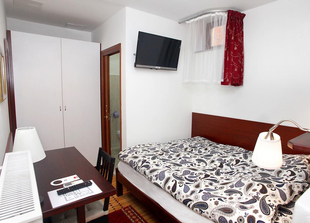 Guest House Isabel Zagrzeb Zewnętrze zdjęcie